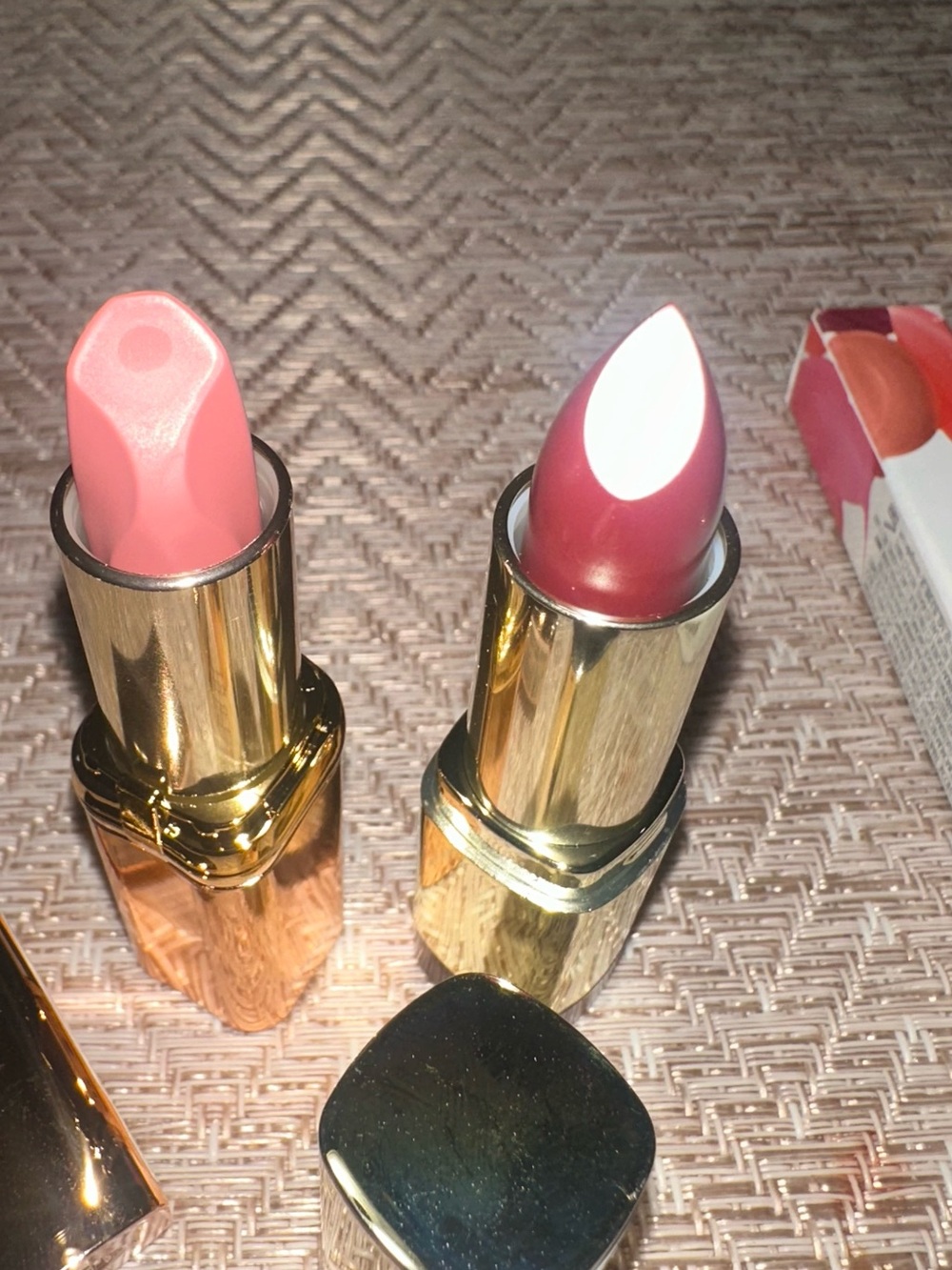 Assorted lip bundle - Picture 9 of 13